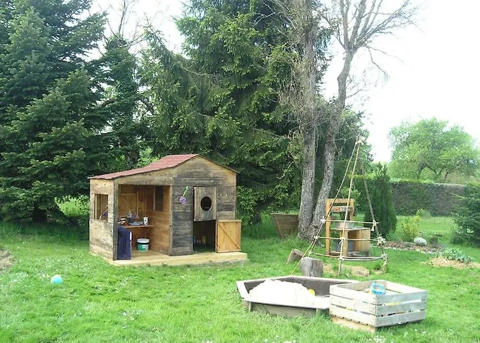 Les Jardins Des 3 Provinces- Vakantiehuis Montcharvot